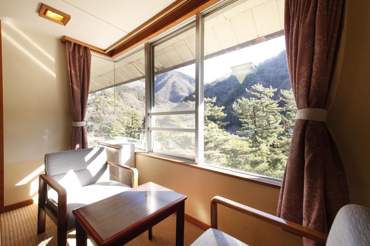 Shimobe Hotel Minobu Extérieur photo