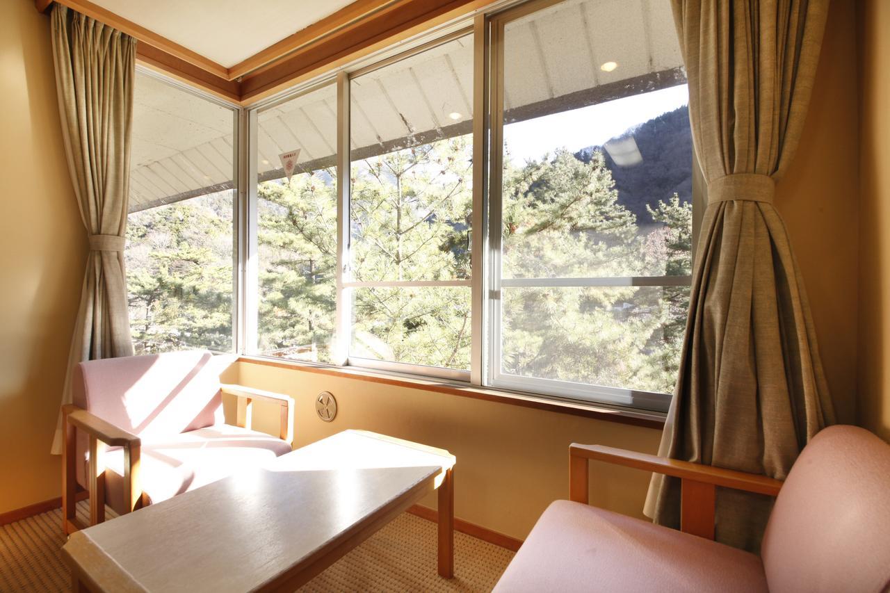 Shimobe Hotel Minobu Extérieur photo